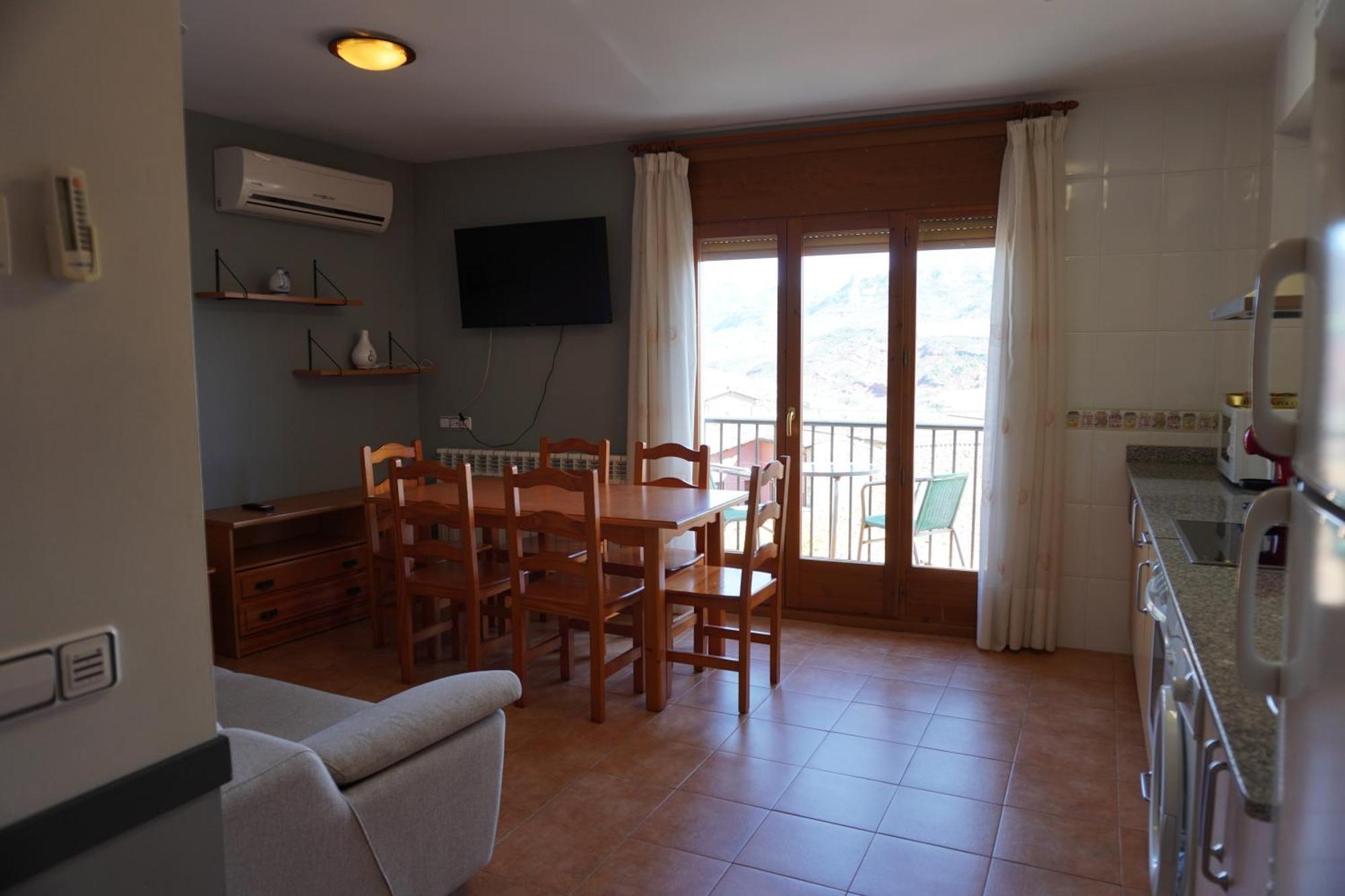 Apartamentos Casa Domenc Aren Extérieur photo